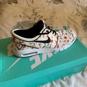 Men’s Nike SB shoes